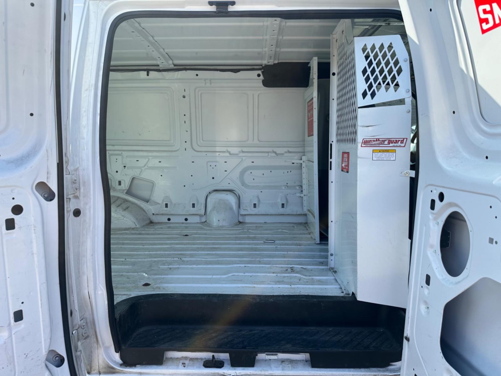 2011 White /Gray Ford E-Series Van (1FTNE2EWXBD) with an 4.6L engine, Automatic transmission, located at 1501 West 15th St., Houston, 77008, (713) 869-2925, 29.797941, -95.411789 - Photo #5